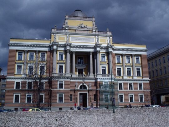 1479 days under siege: almost half of the employees of the University of Sarajevo turned their backs on their university