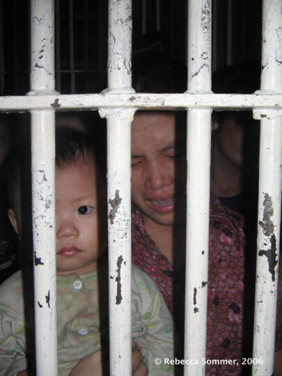 Mehr als 800 Flüchtlinge nach Laos abgeschoben – Hmong-Führern droht Gefahr für Leib und Leben
