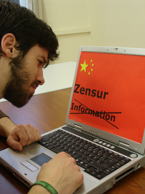 Defekter Laptop als Gastgeschenk: Protest gegen Chinas Internetzensur!