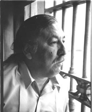 Seit 33 Jahren unschuldig in Haft – indianischer Bürgerrechtler wird 65: Bitte schenken Sie Leonard Peltier die Freiheit, Präsident Obama!