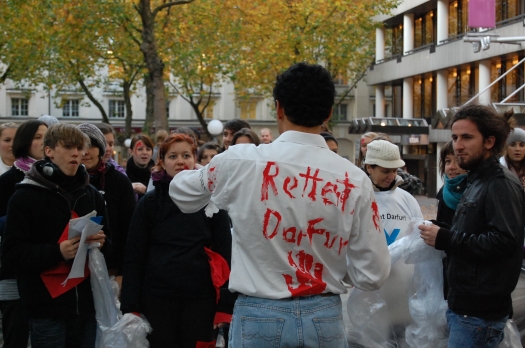 Aufruf zur Flashmob-Demo gegen den Völkermord in Darfur