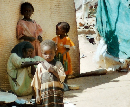 Gesellschaft für bedrohte Völker erinnert an jahrzehntelangen Völkermord und fordert Unterstützung für Aufbau eines demokratischen Südsudan