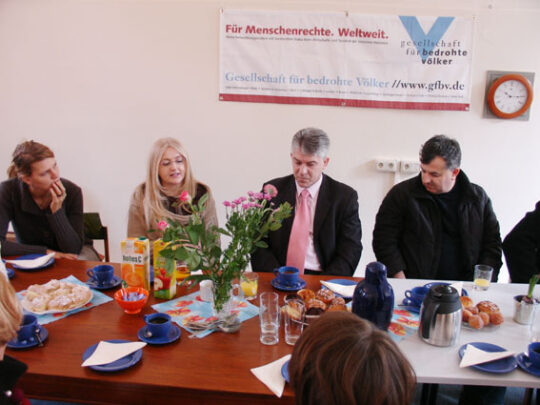Feierliche Übergabe eines Löschgruppenfahrzeugs der Stadt Göttingen an die Stadt Modrica