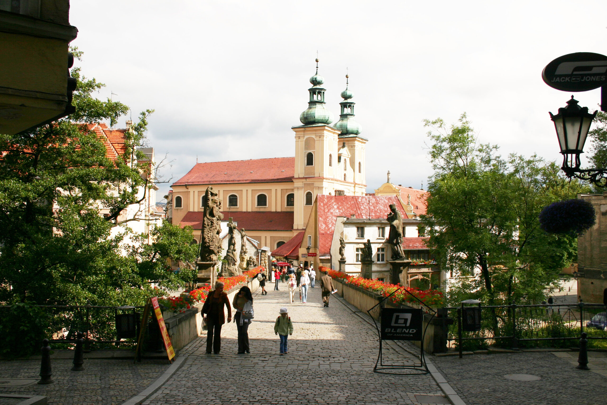 https://www.flickr.com/photos/schlaus/61258497/