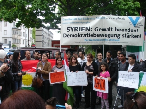 Demonstration in Bonn: „Gewalt in Syrien beenden! Demokratiebewegung stärken!“