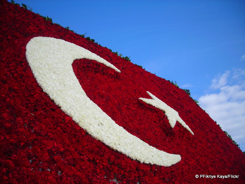 Schwere Vorwürfe gegen die Türkei – Ankara darf IS-Extremisten nicht länger unterstützen!