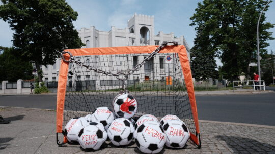Boycott Qatar 2022: Interview mit Bernd Beyer