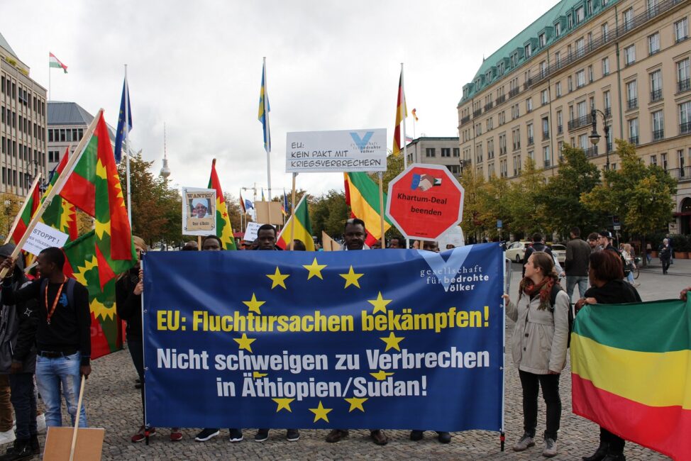 Sudan / EU: Seit Mai 1.500 Flüchtlinge festgenommen