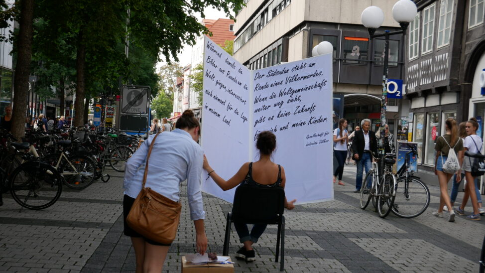 Termin: Menschenrechtsaktion in der Fußgängerzone von Kassel