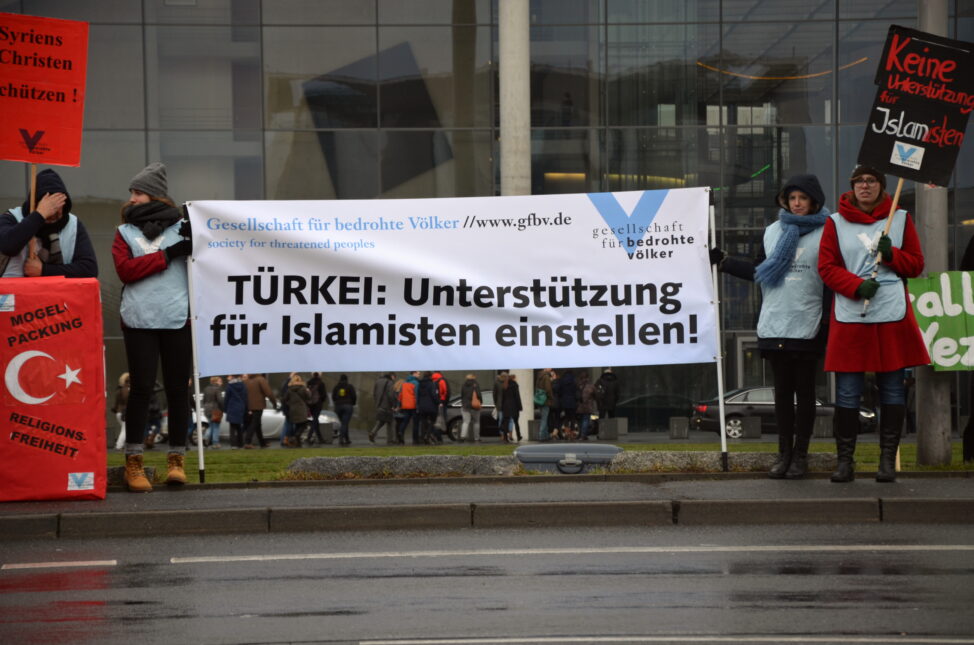 Türkei: Angriffe auf Kurden demaskieren Ankaras doppelbödige Politik