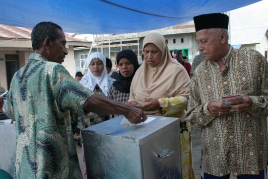 Richtungswahl für Indonesien: In Jakarta wird Gouverneur gewählt (19.2.)