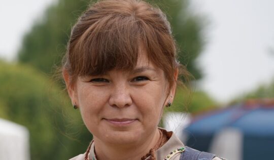Daria Egereva, Foto: Denis Kostrow/CC BY-SA 4.0. Wikimedia Commons: https://de.wikipedia.org/wiki/Darja_Anatoljewna_Jegerewa#/media/Datei:Daria_Egereva_(Kostrov_Denis).jpg