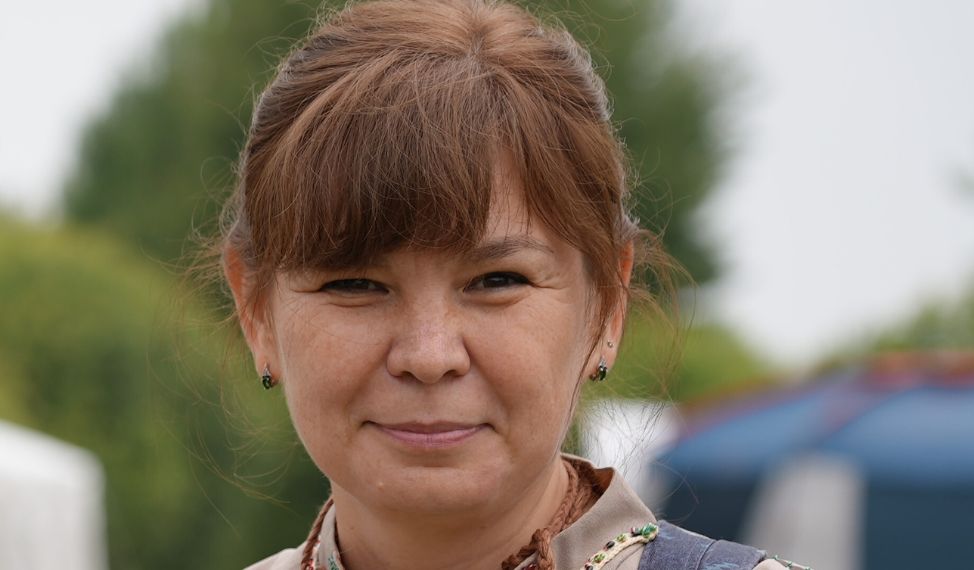 Daria Egereva, Foto: Denis Kostrow/CC BY-SA 4.0. Wikimedia Commons: https://de.wikipedia.org/wiki/Darja_Anatoljewna_Jegerewa#/media/Datei:Daria_Egereva_(Kostrov_Denis).jpg